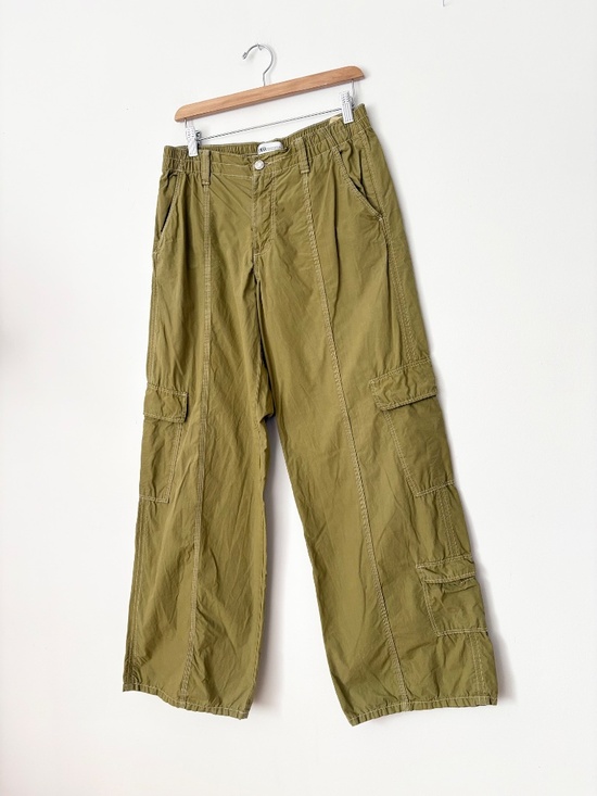Zara mid rise wide leg cargos - Picture 5 of 7